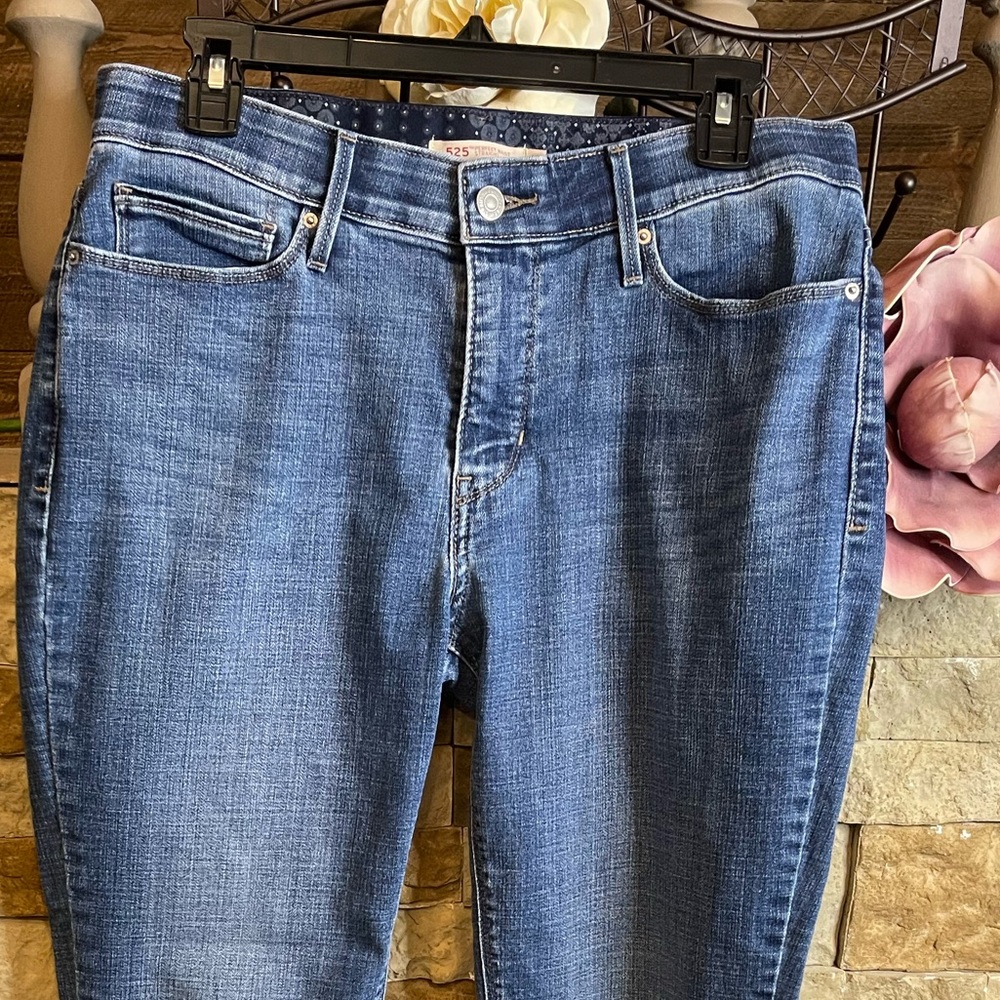 Levi’s Womens 525 Perfect Waist Straight Original Riveted Size 12